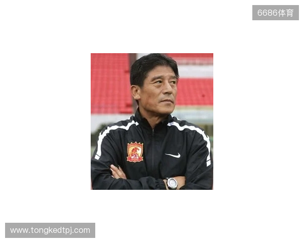 渝媒:李章洙在重庆被球迷请吃火锅,他直接吃的红锅微辣 渝媒:李章洙在重庆被球迷请吃火锅,他直接吃的红锅微辣